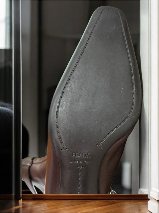 靴 PRADA square toe leather boots brown Prada Dark Brown Leather